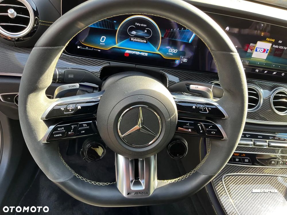Mercedes-Benz Klasa E AMG 63 S 4-Matic+ - 21