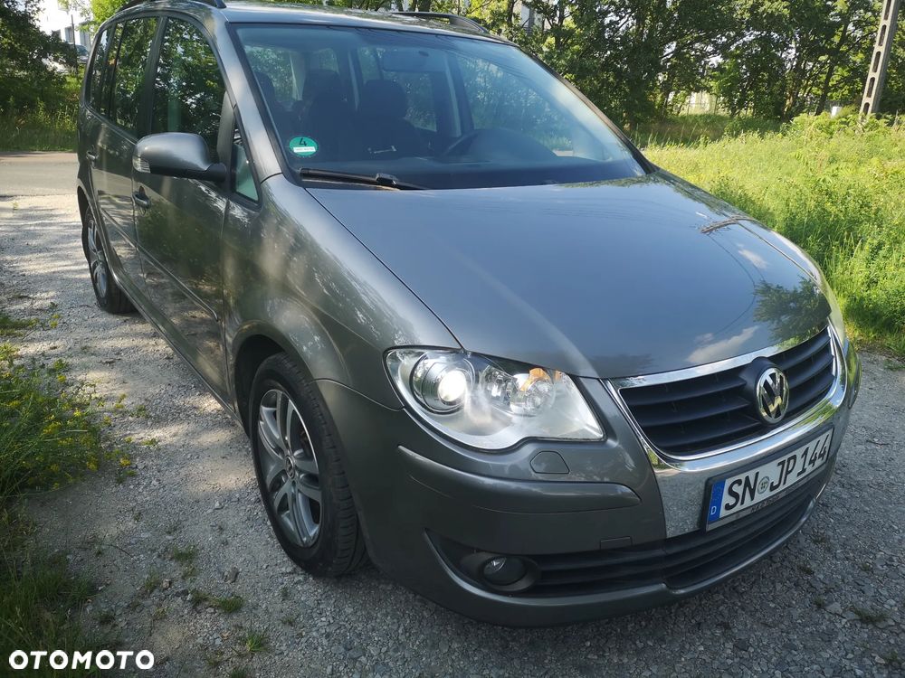 Volkswagen Touran 1.4 TSI Comfortline - 2