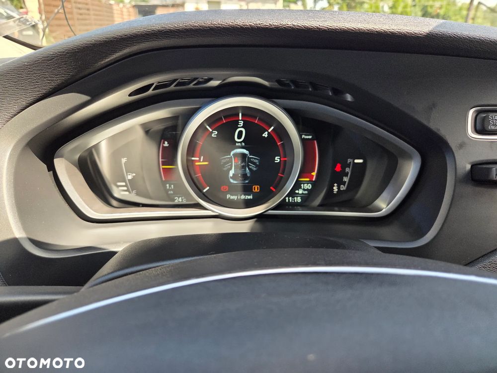 Volvo V40 D2 Momentum - 2
