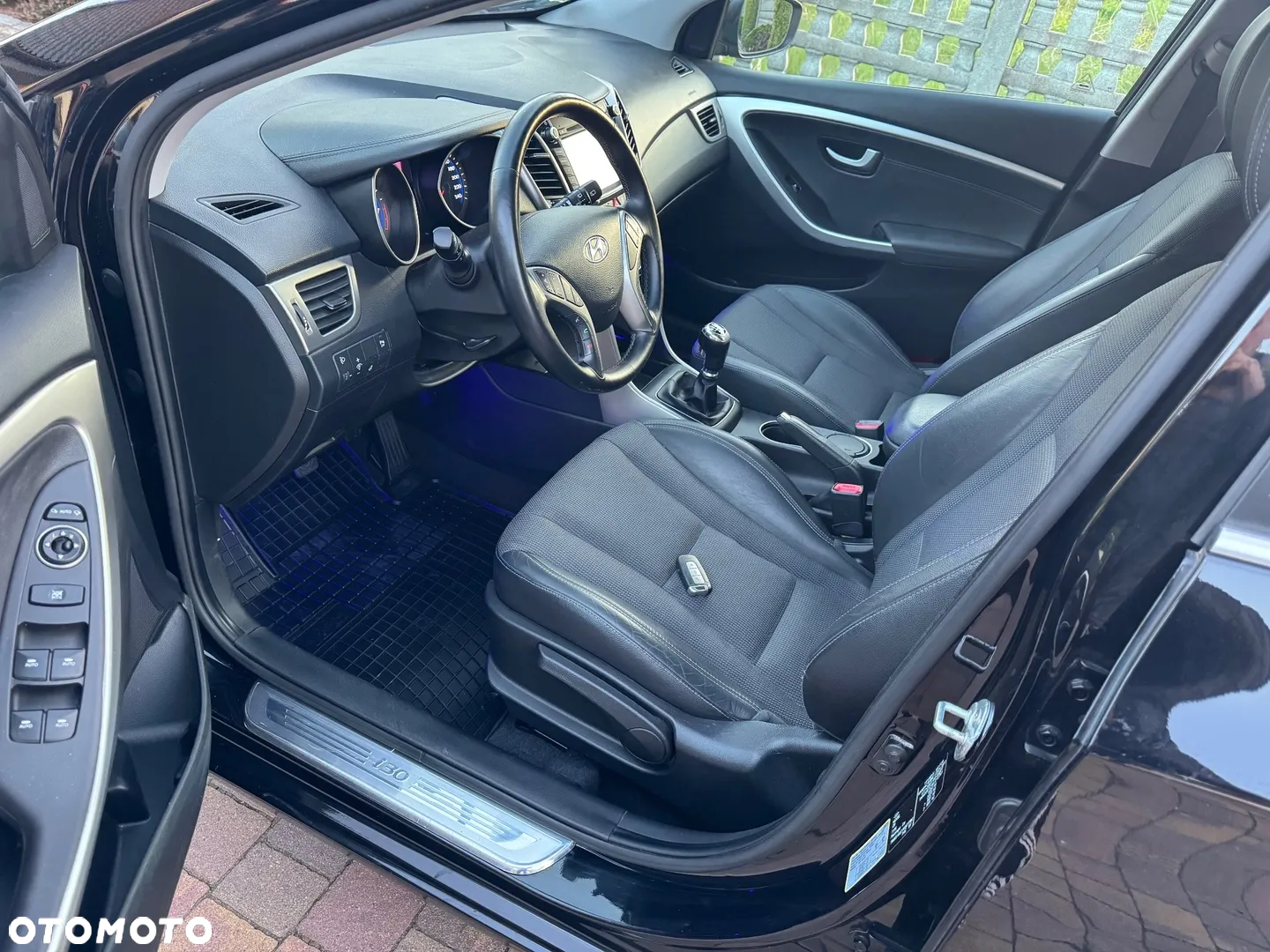 Hyundai i30 i30cw 1.6 Fifa World Cup Edition - 16