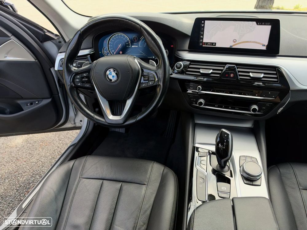 BMW 530 e iPerformance Pack M - 11