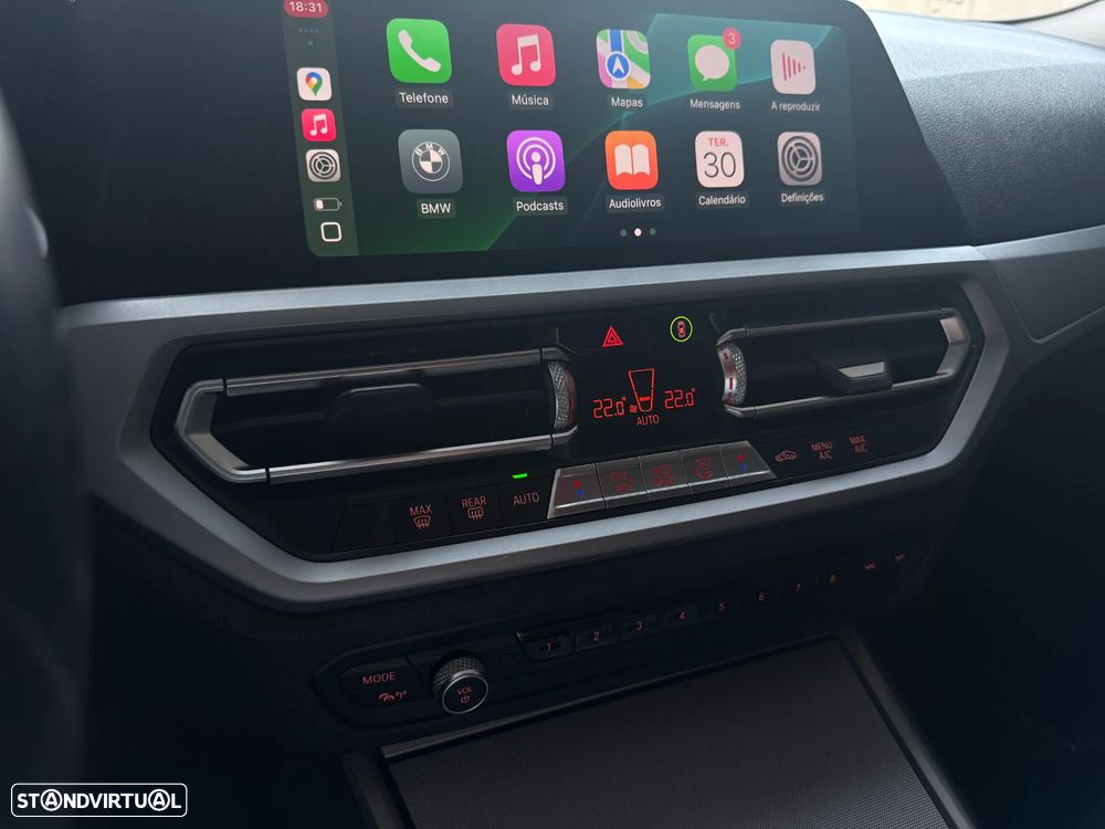 BMW 330 e Line Sport Auto - 13