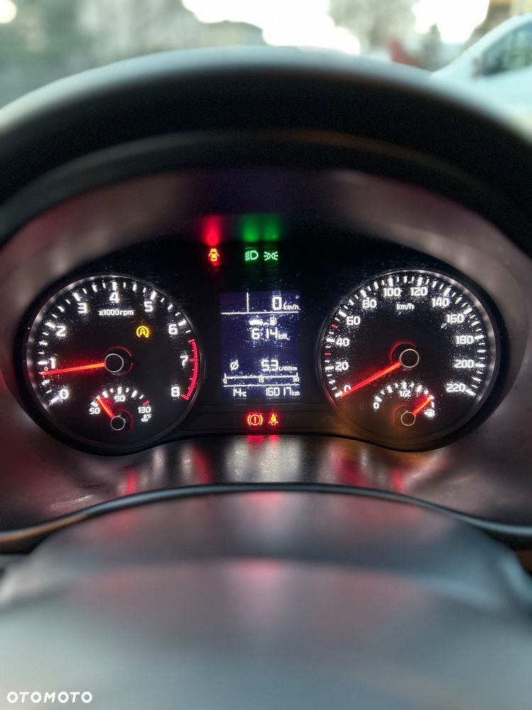 Kia Stonic 1.2 M - 8