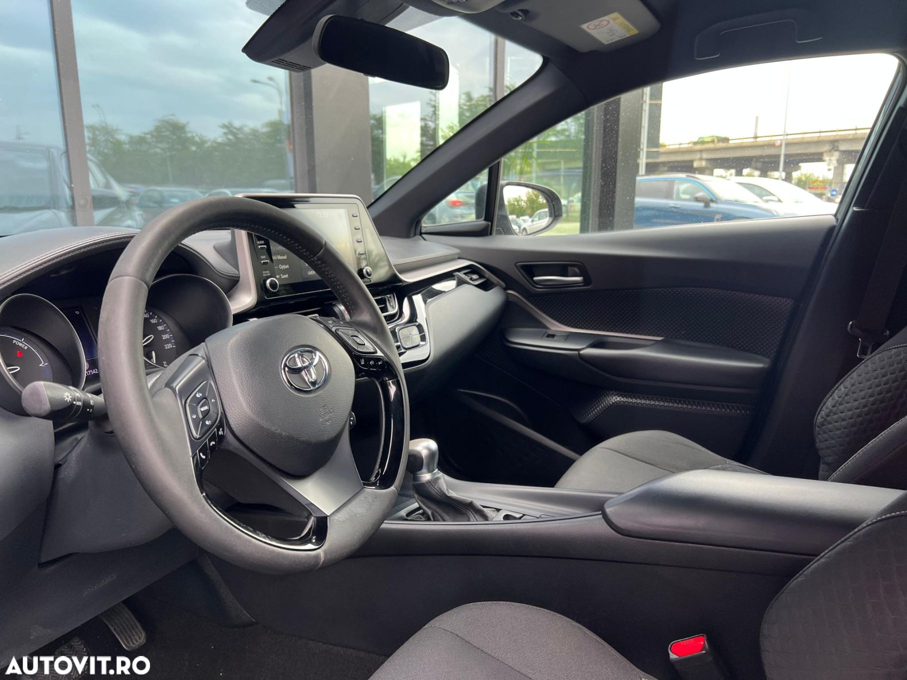 Toyota C-HR - 5