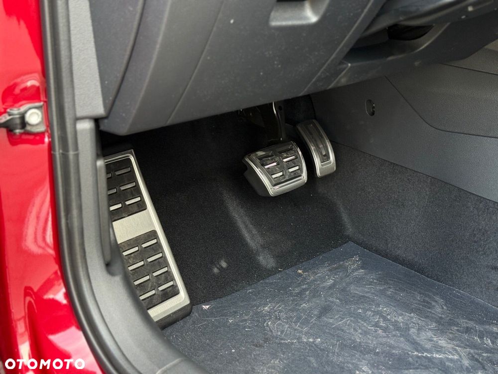 Skoda Octavia 2.0 TSI RS DSG - 24