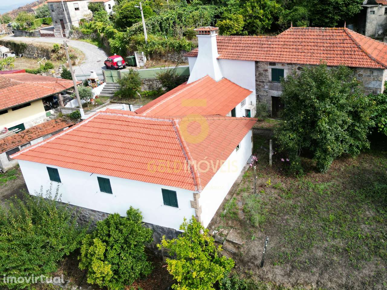 Moradia T3 Venda em Fornelos,Cinfães - Grande imagem: 3/32