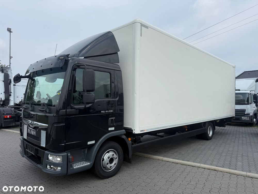 MAN TGL 12.250 - 2