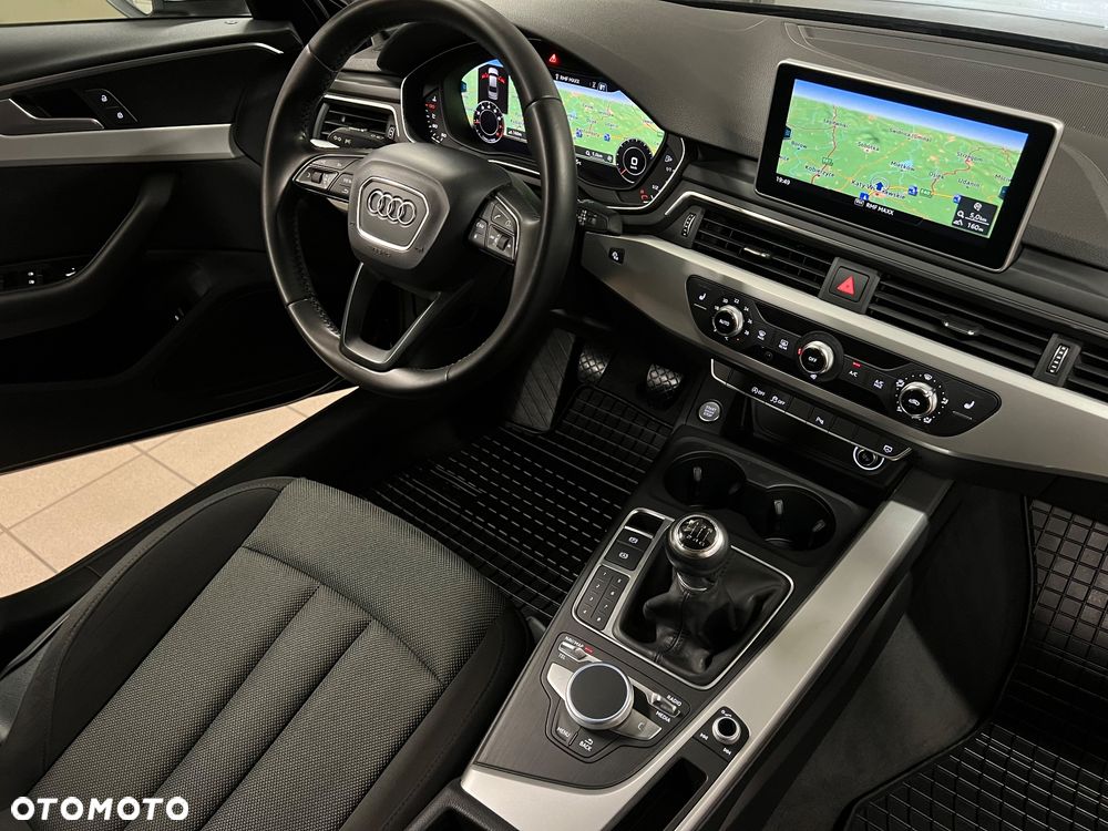 Audi A4 Limousine 1.4 TFSI Sport - 25
