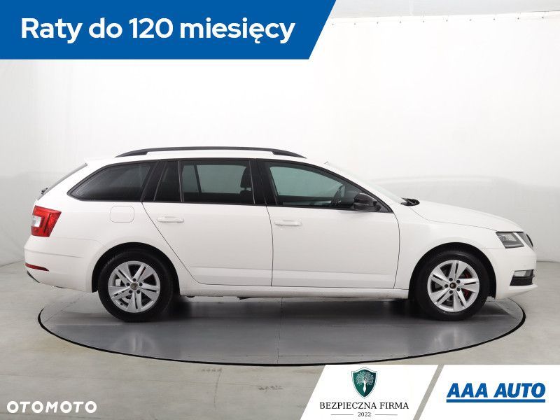 Skoda Octavia - 4