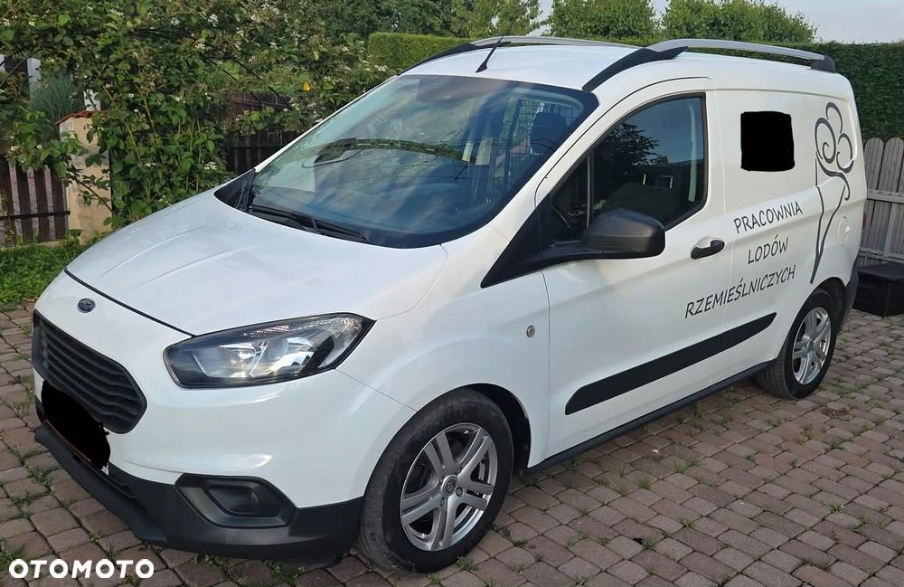 Ford Transit Courier Trend - 1