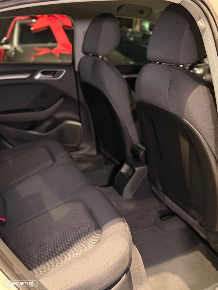 Audi A3 Limousine 1.0 TFSI S-line - 45