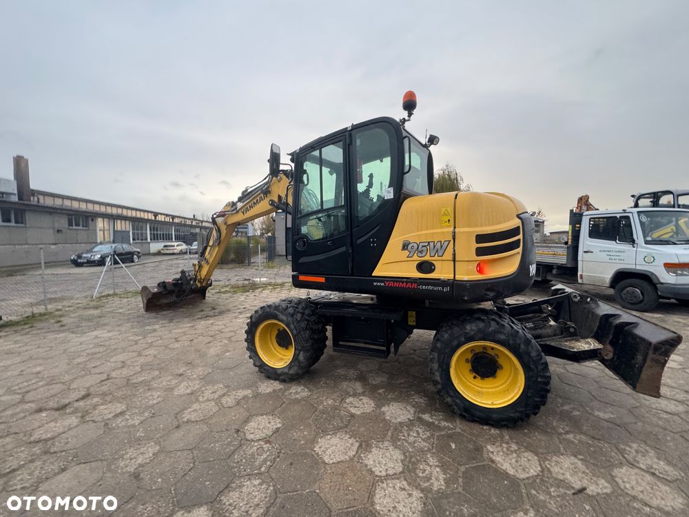 Yanmar B95W - 14