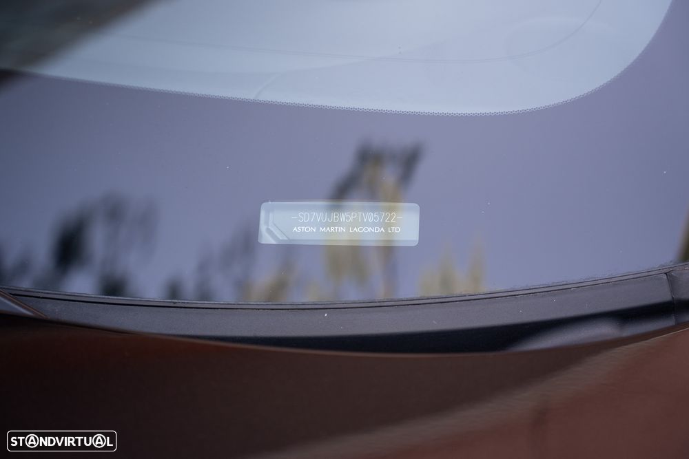 Aston Martin DBX 707 - 20