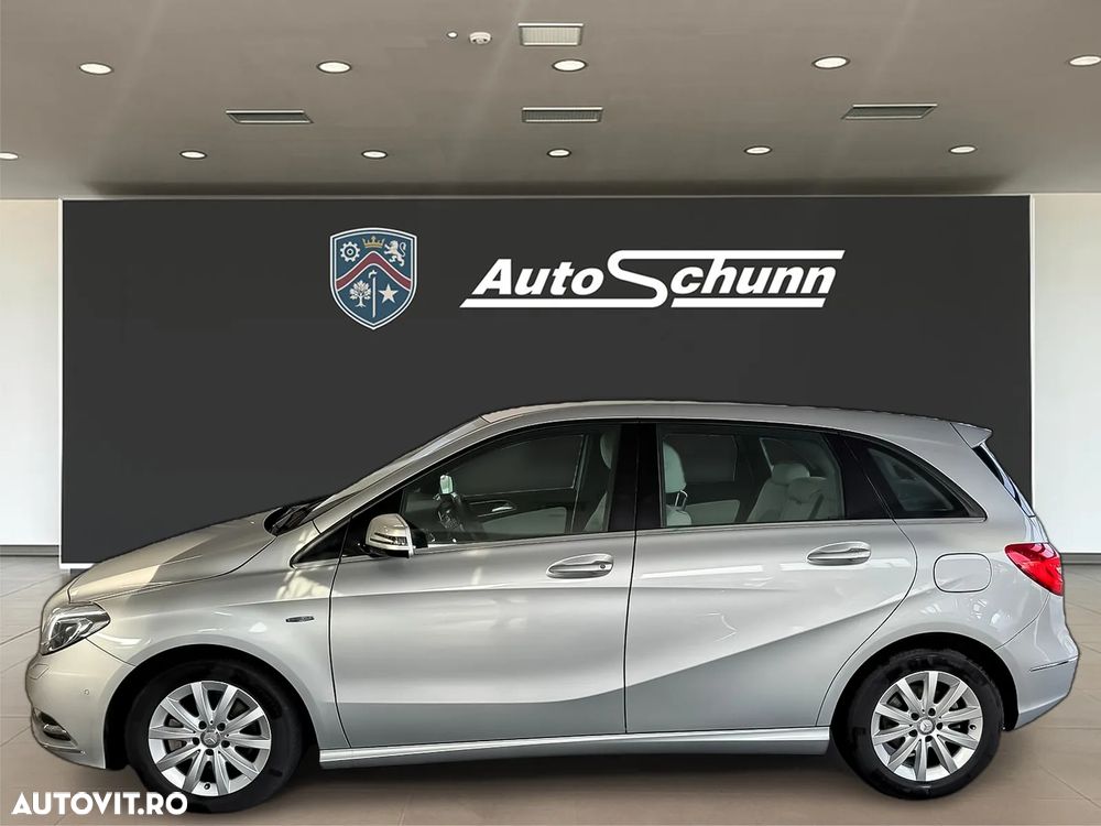 Mercedes-Benz B 200 (BlueEFFICIENCY) 7G-DCT - 7