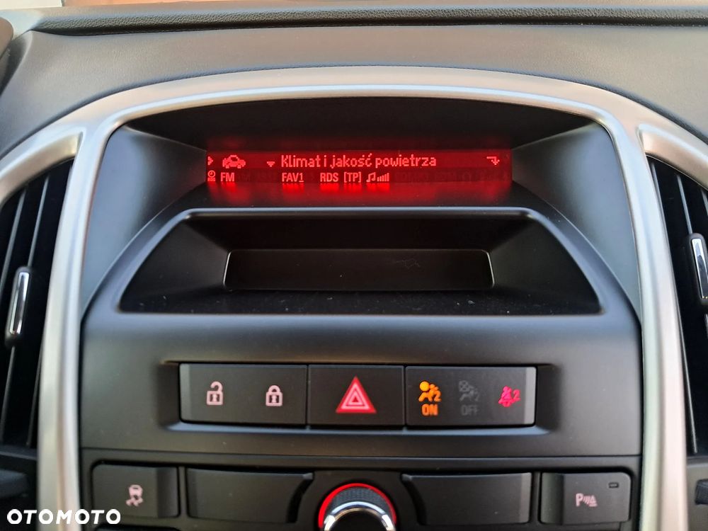 Opel Astra 1.4 Turbo Active - 25
