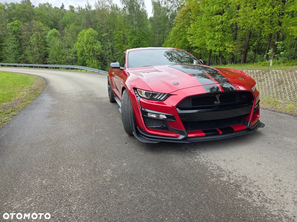 Ford Mustang - 13