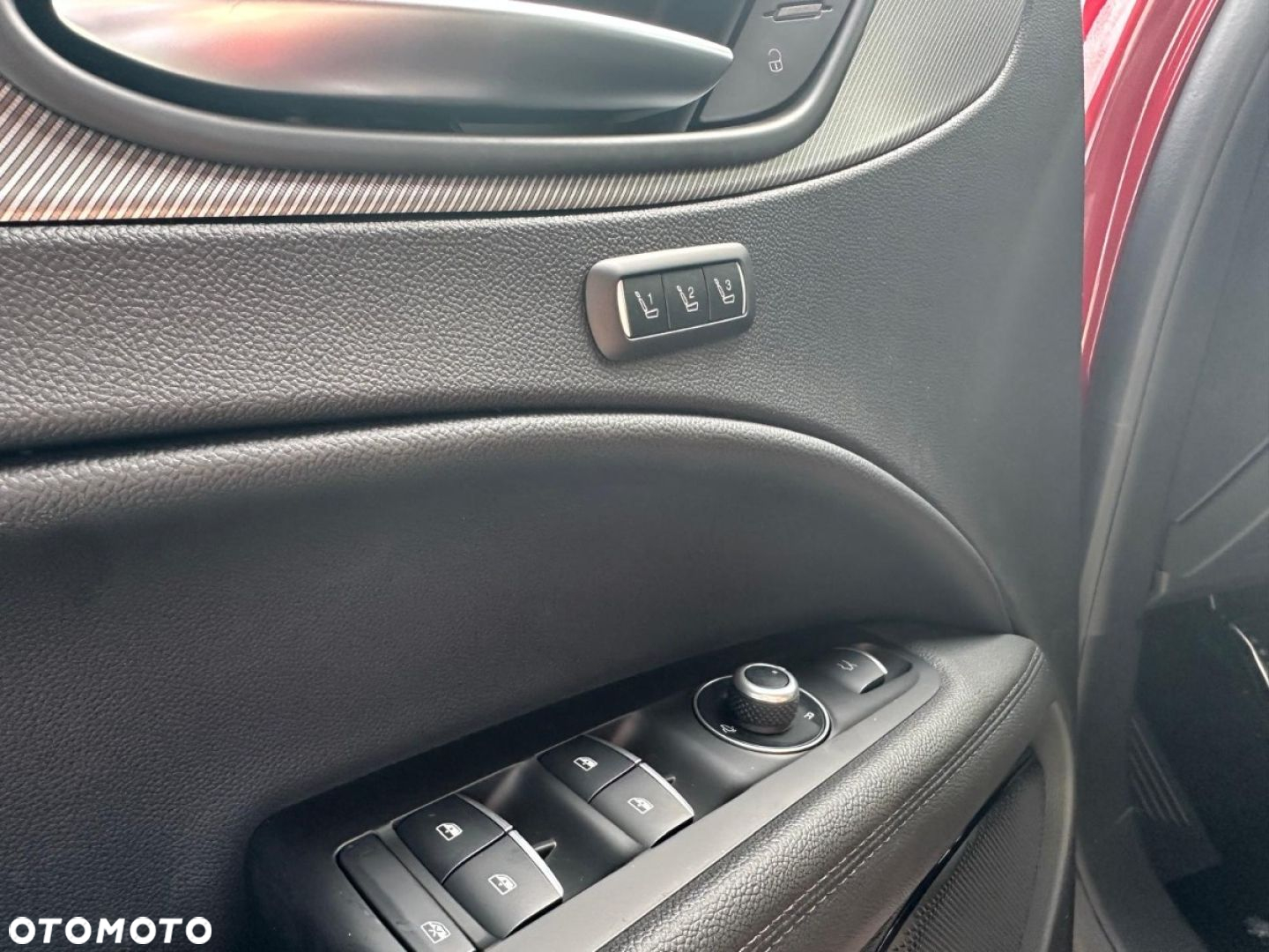 Alfa Romeo Stelvio - 15