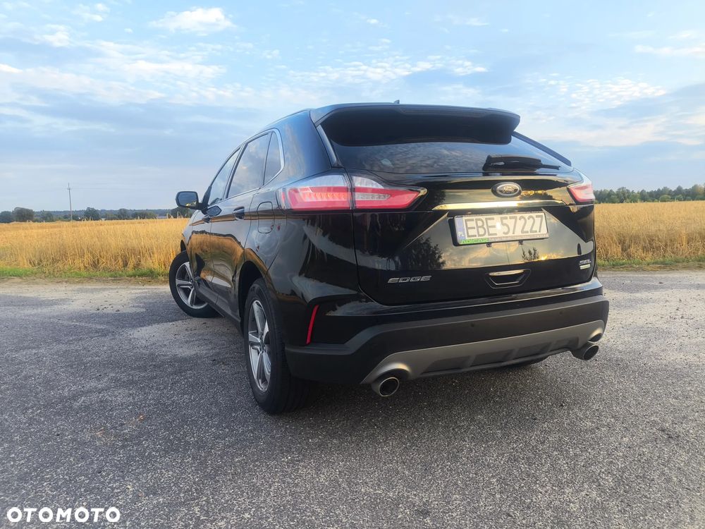 Ford Edge - 5