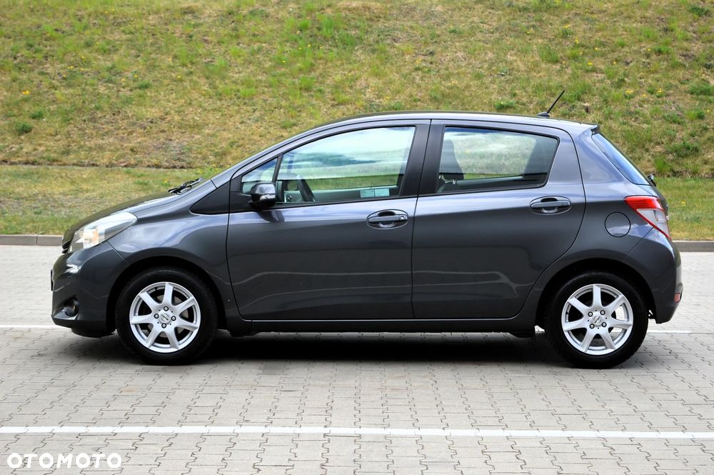 Toyota Yaris 1.33 Prestige - 24