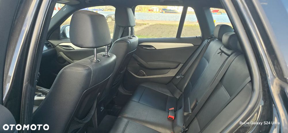 BMW X1 xDrive20d - 13