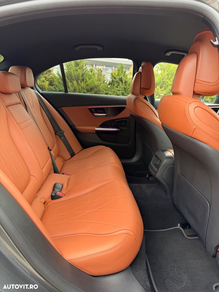 Mercedes-Benz C 220 d 9G-TRONIC AMG Line Advanced - 17