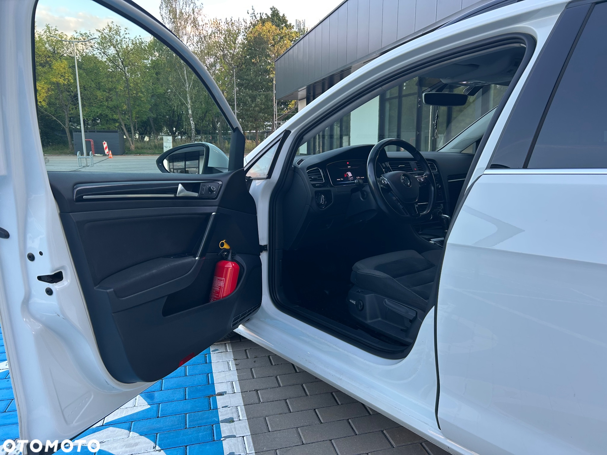 Volkswagen Golf VII 2.0 TDI BMT Highline DSG - 6