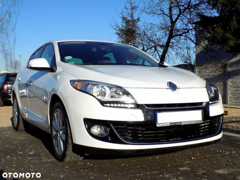 Renault Megane 2.0 140 CVT Bose Edition - 1