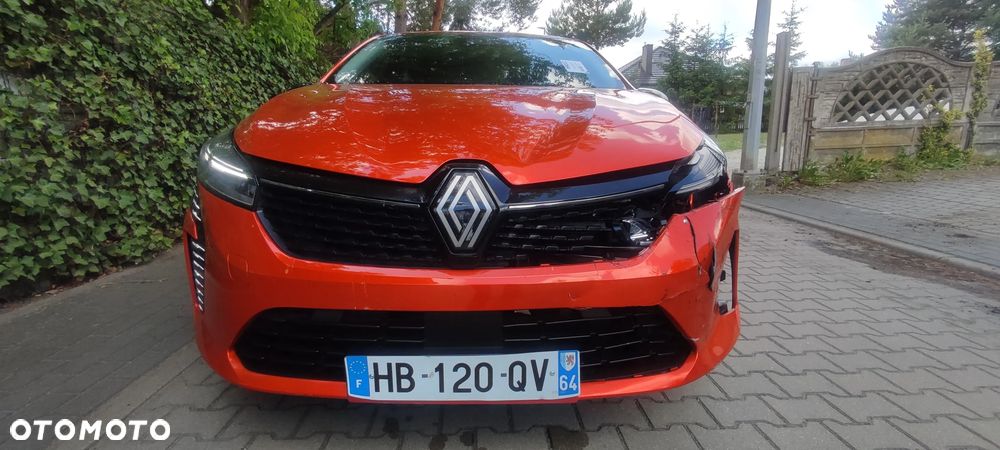 Renault Clio - 23
