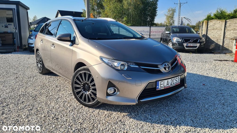 Toyota Auris 1.6 Premium Start - 26