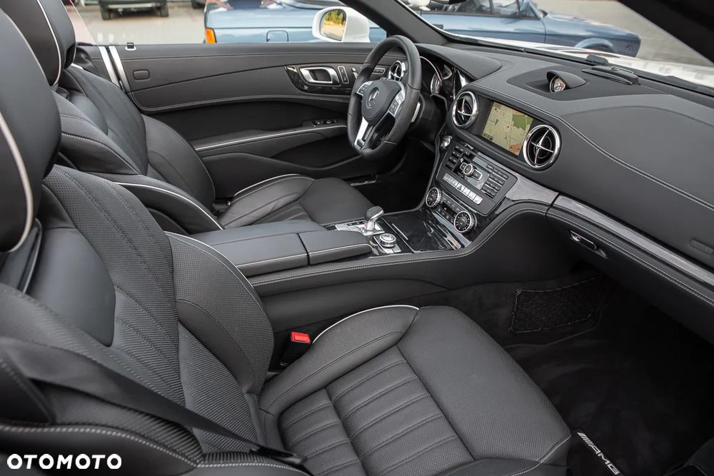 Mercedes-Benz SL 500 7G-TRONIC - 31