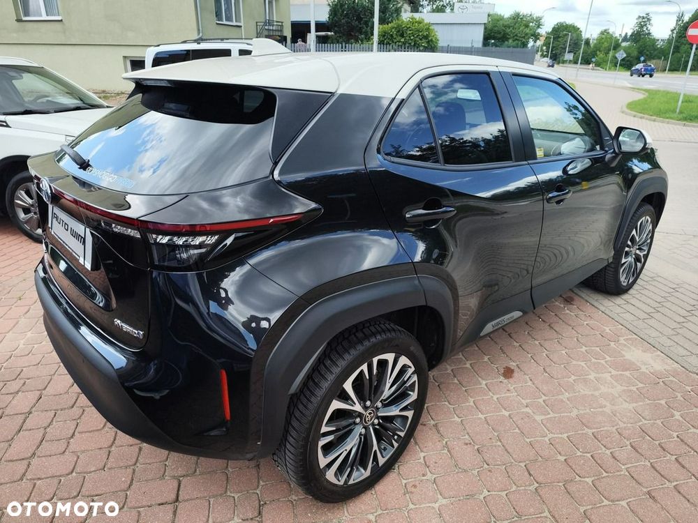 Toyota Yaris Cross Hybrid 1.5 Executive - 13