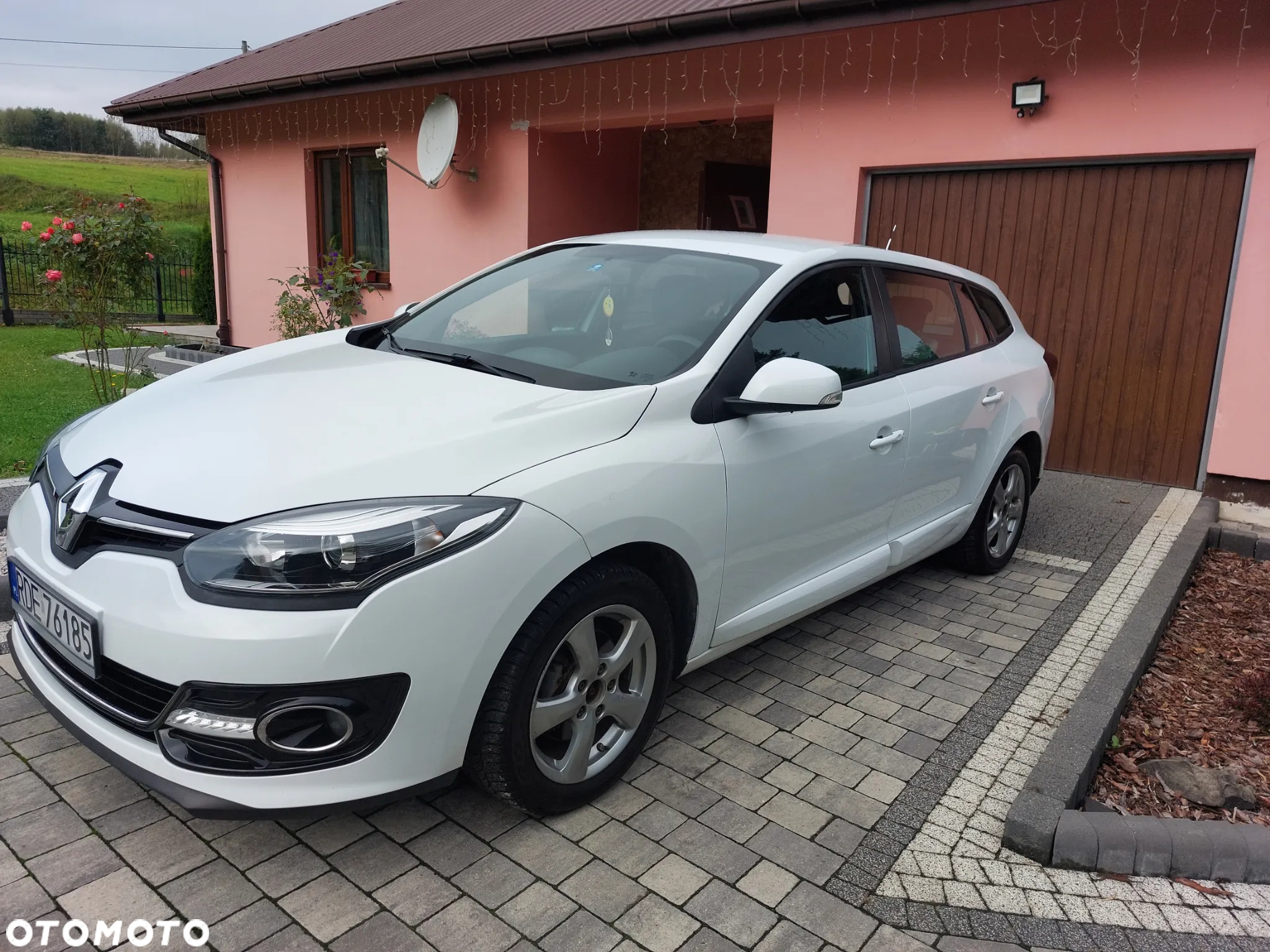 Renault Megane 1.5 dCi Energy Life EU6 - 9