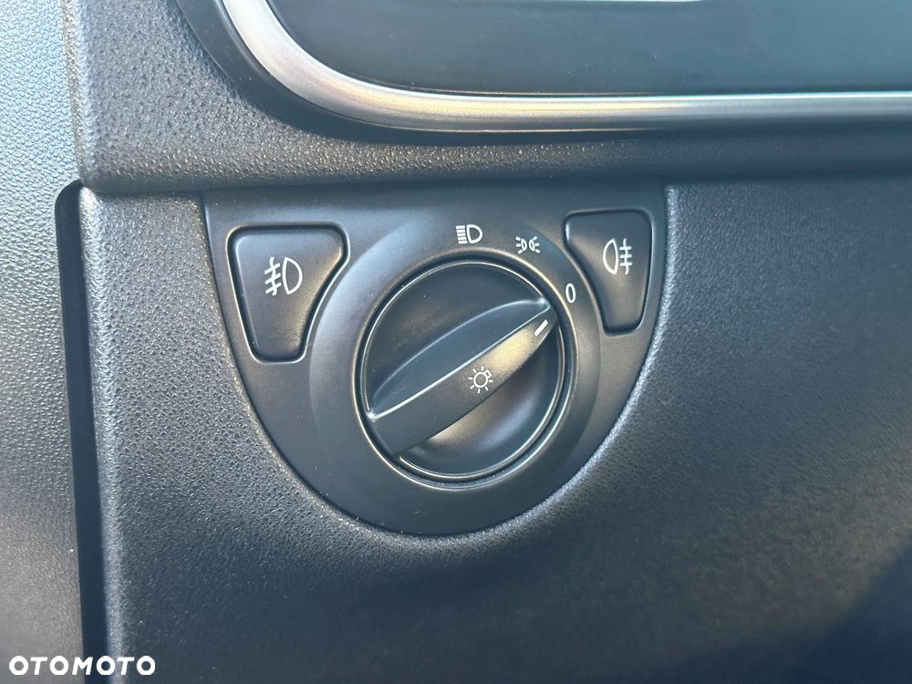 Saab 9-3 1.9TTiD PF Vector Euro5 - 28