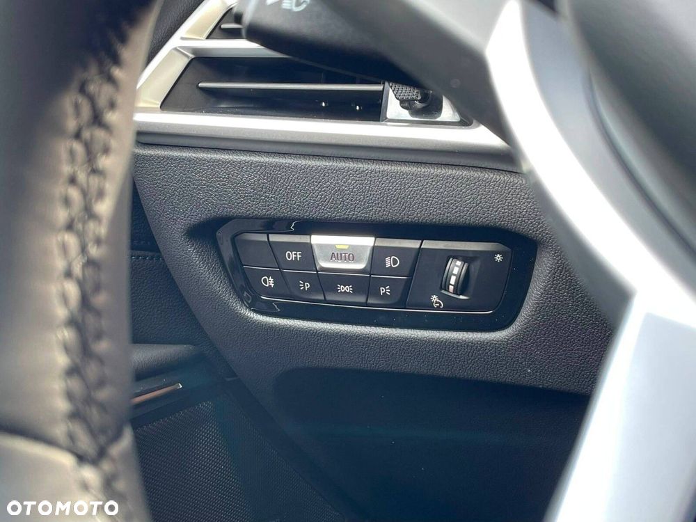 BMW Seria 3 - 22
