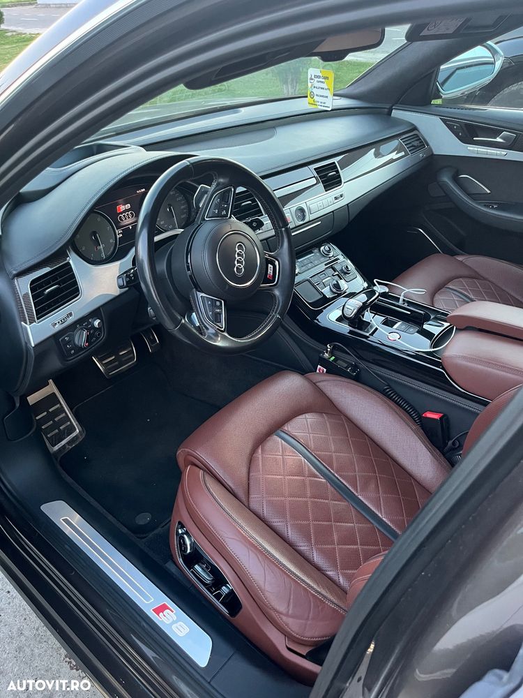 Audi S8 Plus 4.0 TFSI quattro Tiptronic - 1