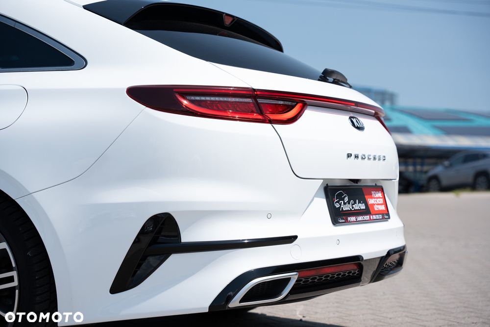 Kia ProCeed 1.4 T-GDI GT Line DCT - 16