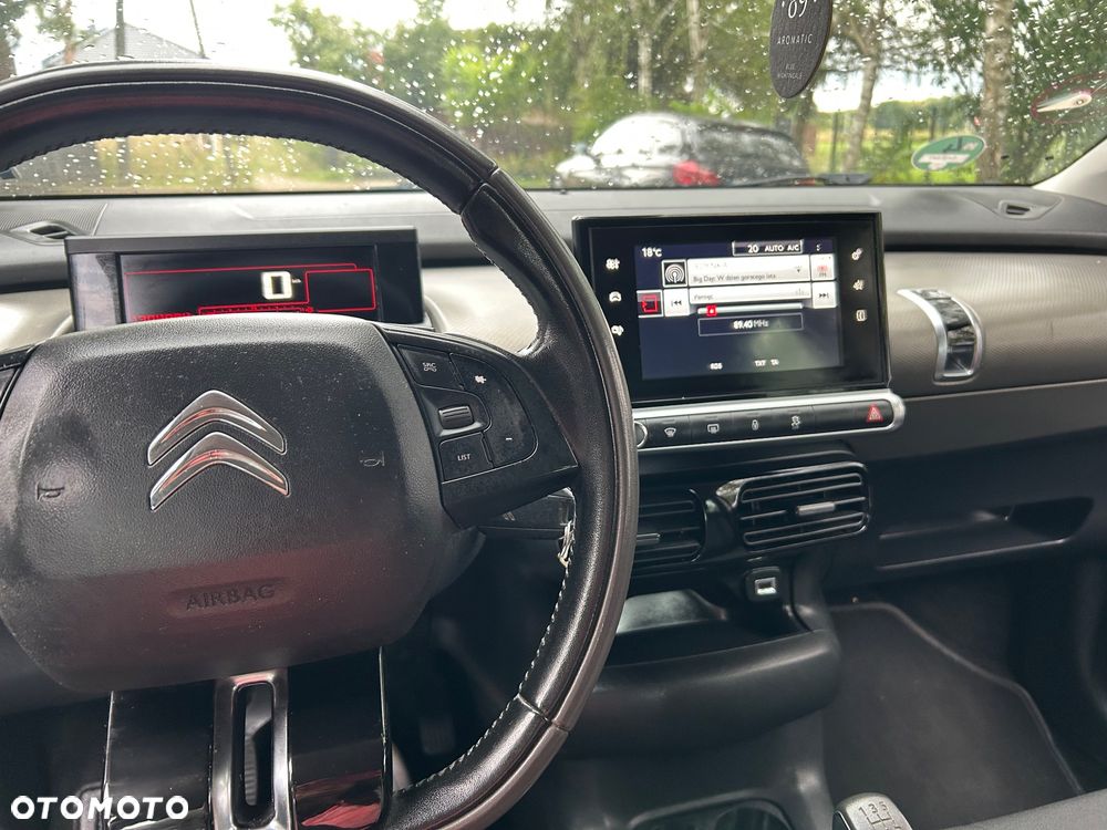 Citroën C4 Cactus - 32