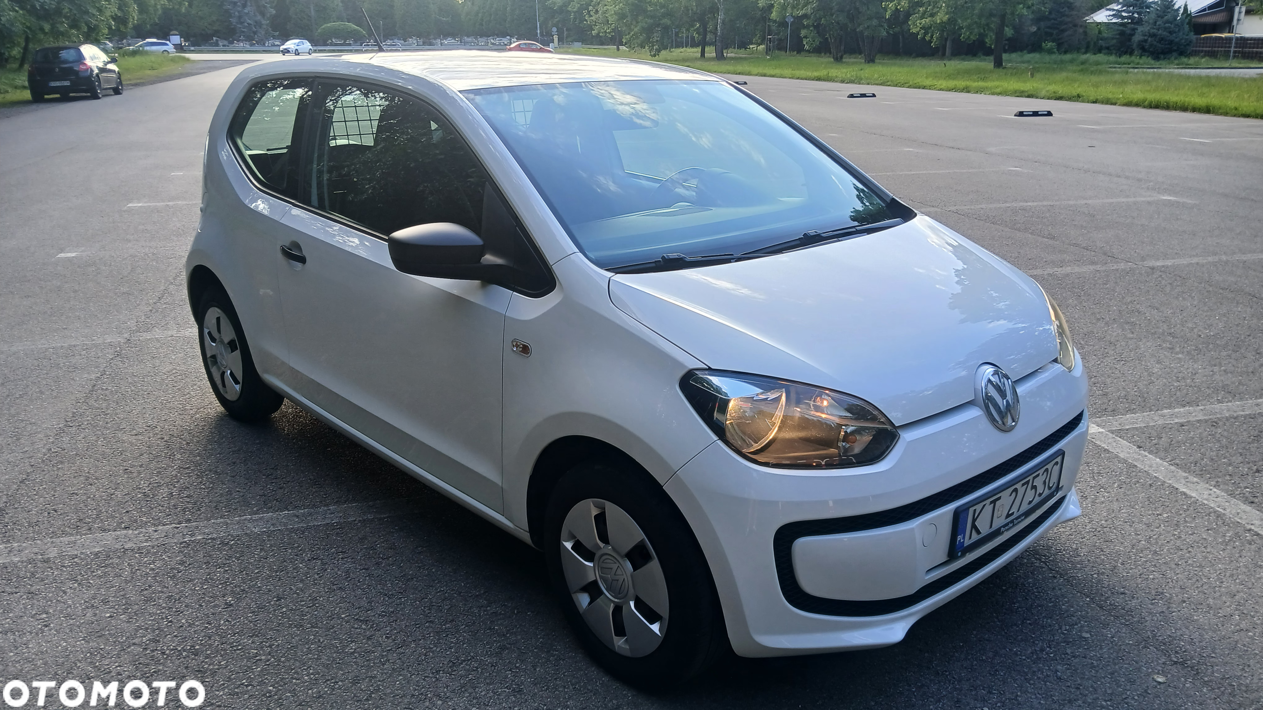 Volkswagen UP - 3