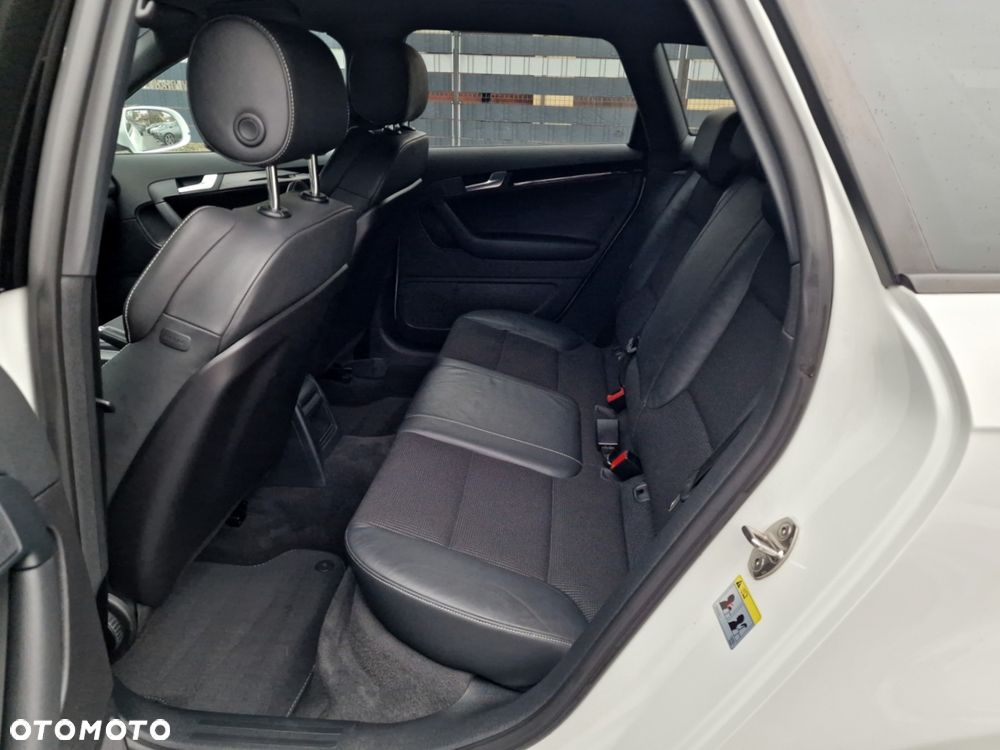 Audi A3 Sportback 2.0 TDI DPF S line Sportpaket - 14