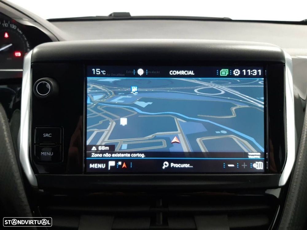 Peugeot 2008 1.2 PureTech Signature - 17