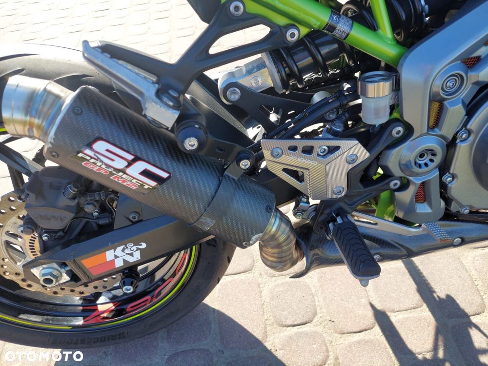 Kawasaki Z 900 - 11