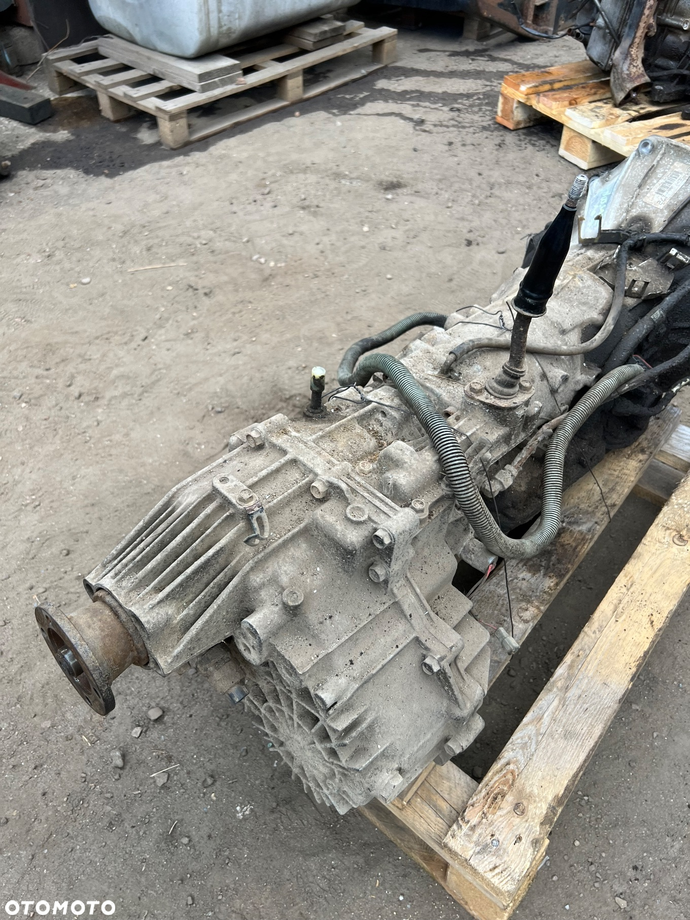 Skrzynia biegów automatyczna z reduktorem Isuzu trooper 3.2 benzyna - 4