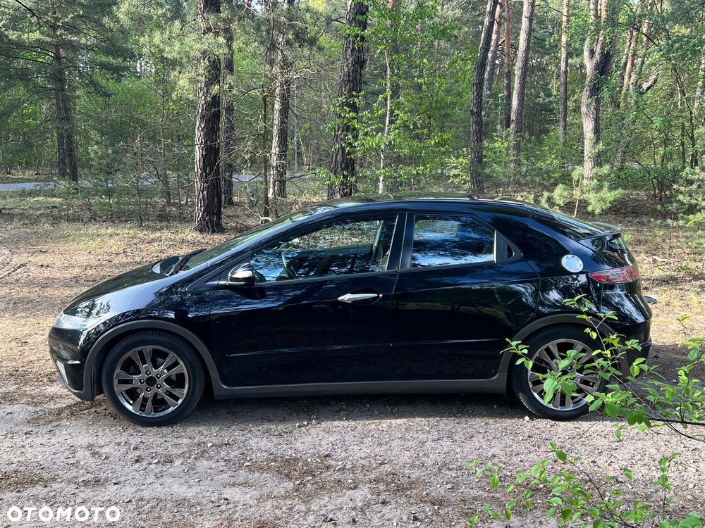 Honda Civic 1.8 Comfort - 1