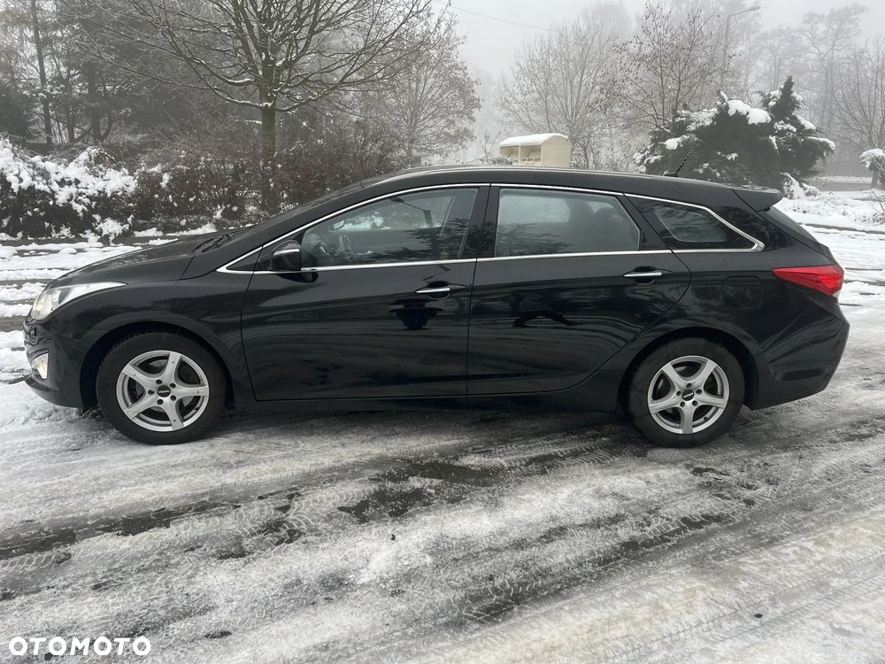 Hyundai i40 i40cw 1.7 CRDi Fifa World Cup Edition - 17