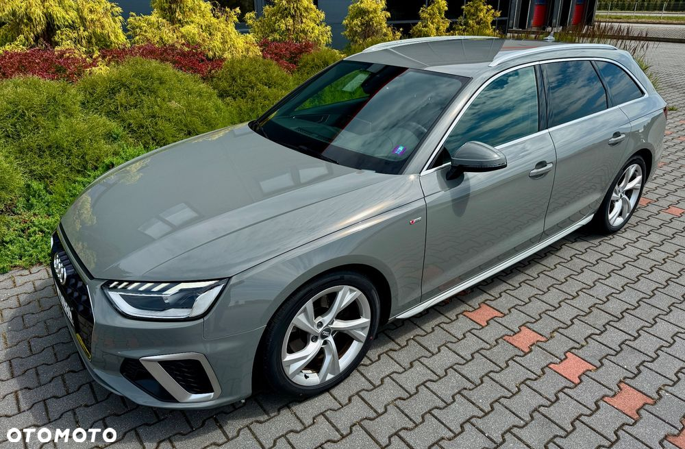 Audi A4 Avant 40 TFSI S tronic S line - 14