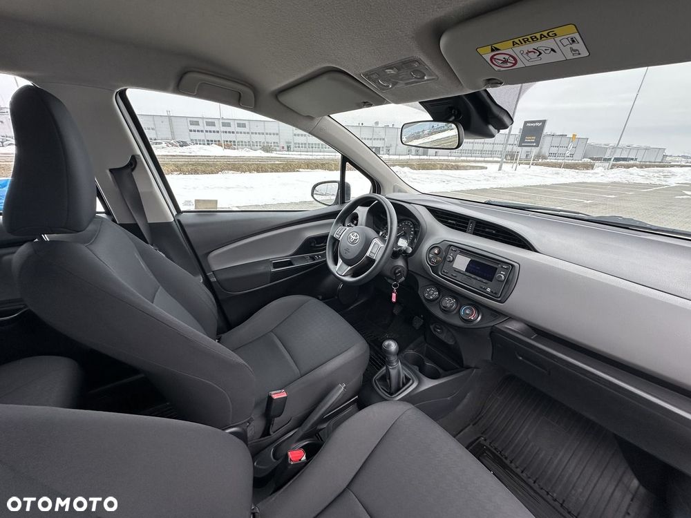 Toyota Yaris - 17