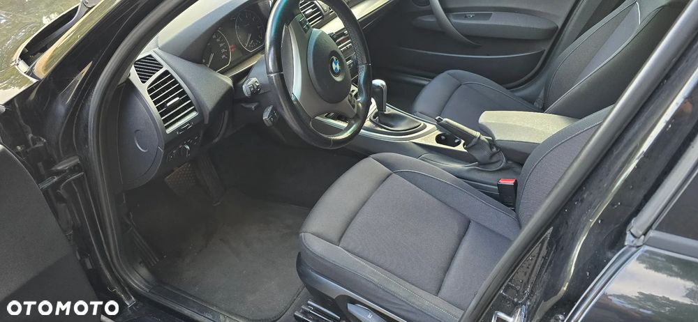 BMW Seria 1 118i - 4