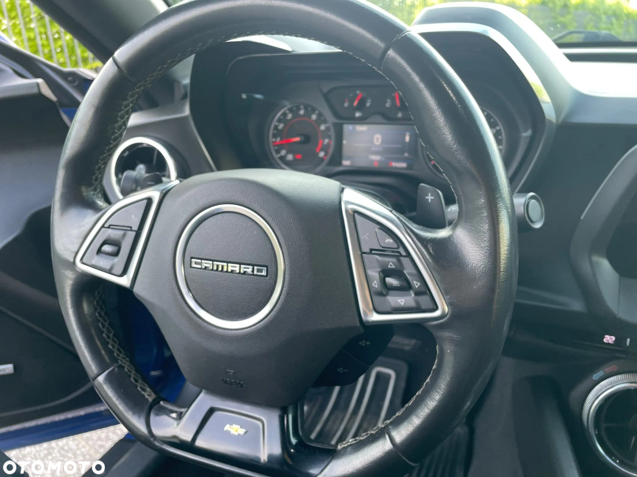 Chevrolet Camaro Coupe 2.0 - 9