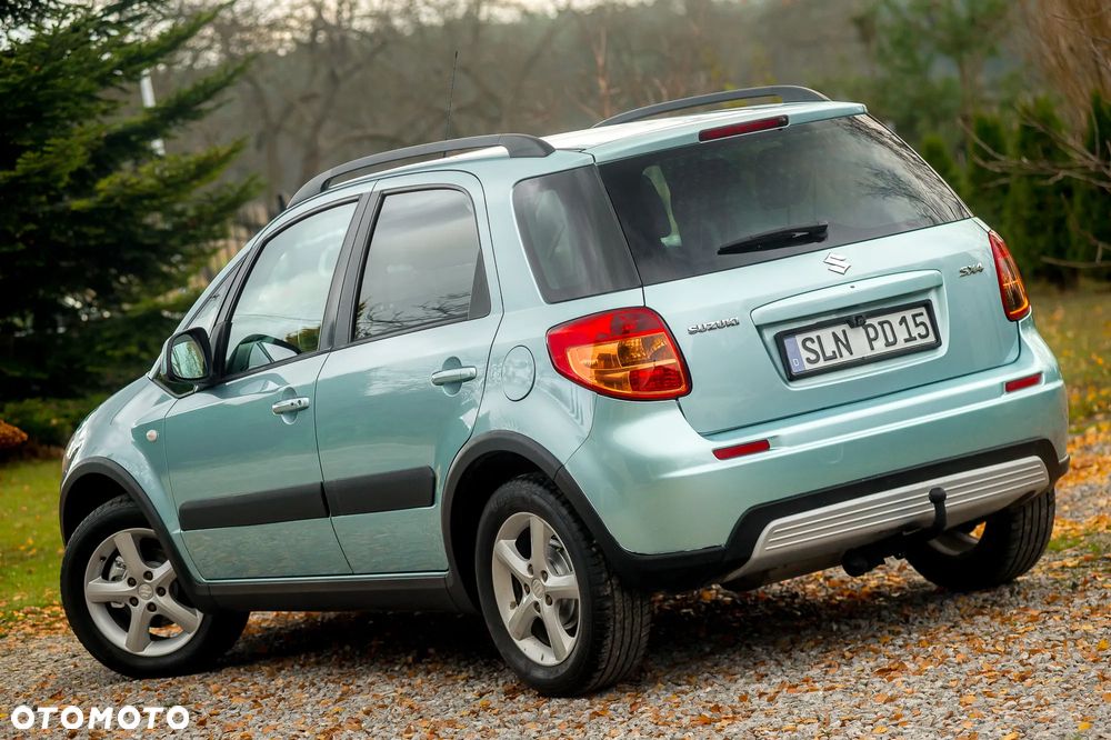 Suzuki SX4 1.6 GS / Premium - 9