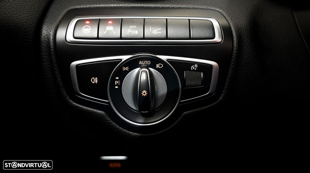 Mercedes-Benz C 300 de Avantgarde - 12